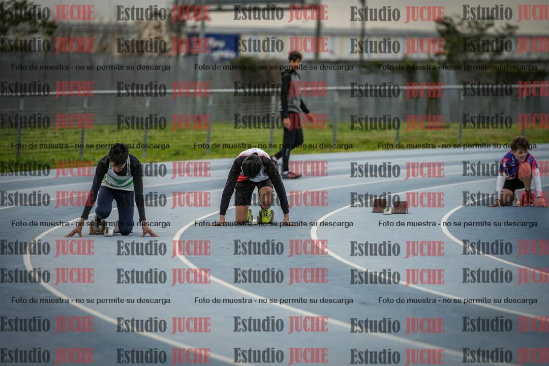 Fotos de los 150 m llanos de varones - U14