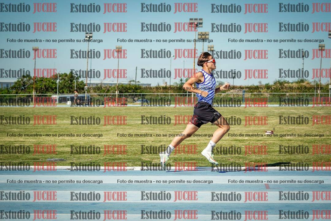Fotos de los 600 m llanos de varones