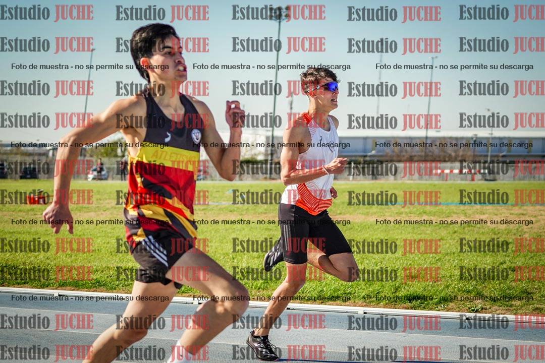 Fotos de los 400 m llanos de varones
