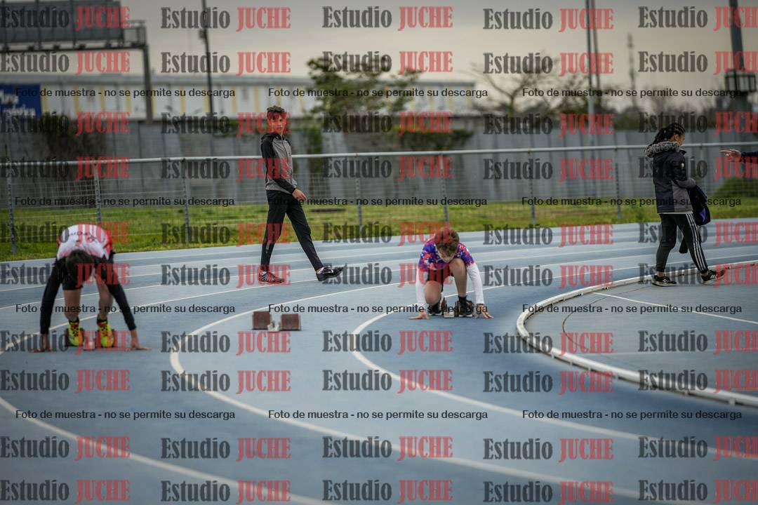 Fotos de los 150 m llanos de varones - U14