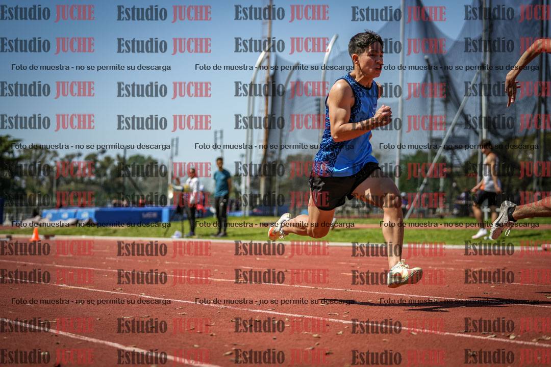 Fotos de los 80 m llanos de varones