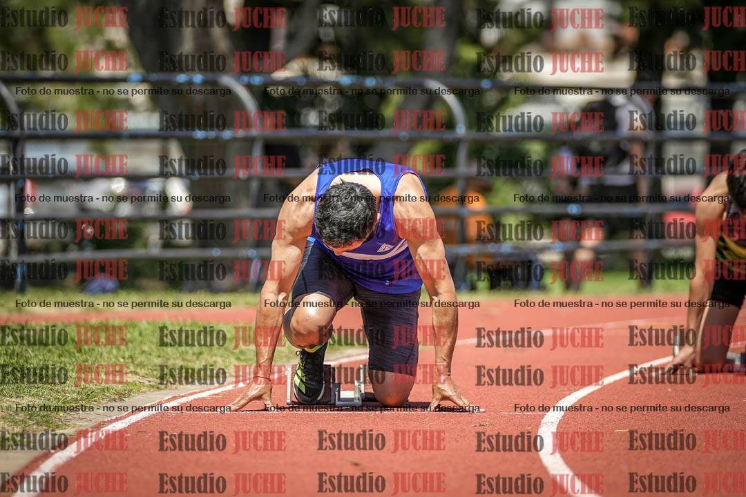 Fotos de los 200 m llanos de varones