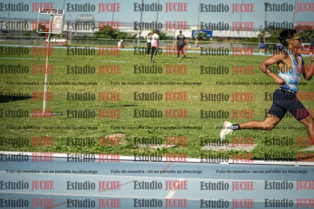 Fotos de los 1500 m llanos de varones