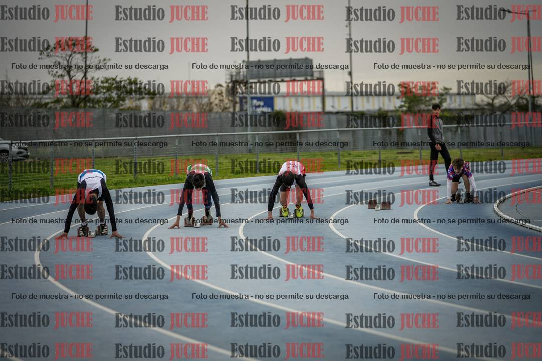 Fotos de los 150 m llanos de varones - U14