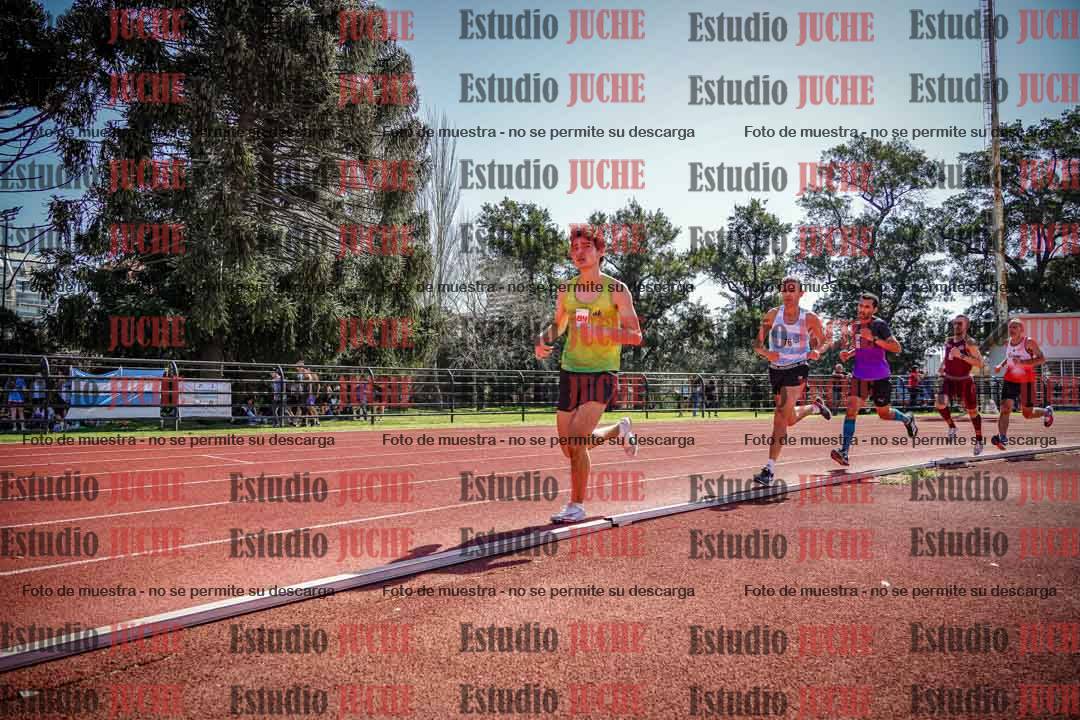 Fotos de los 1500 m llanos de varones