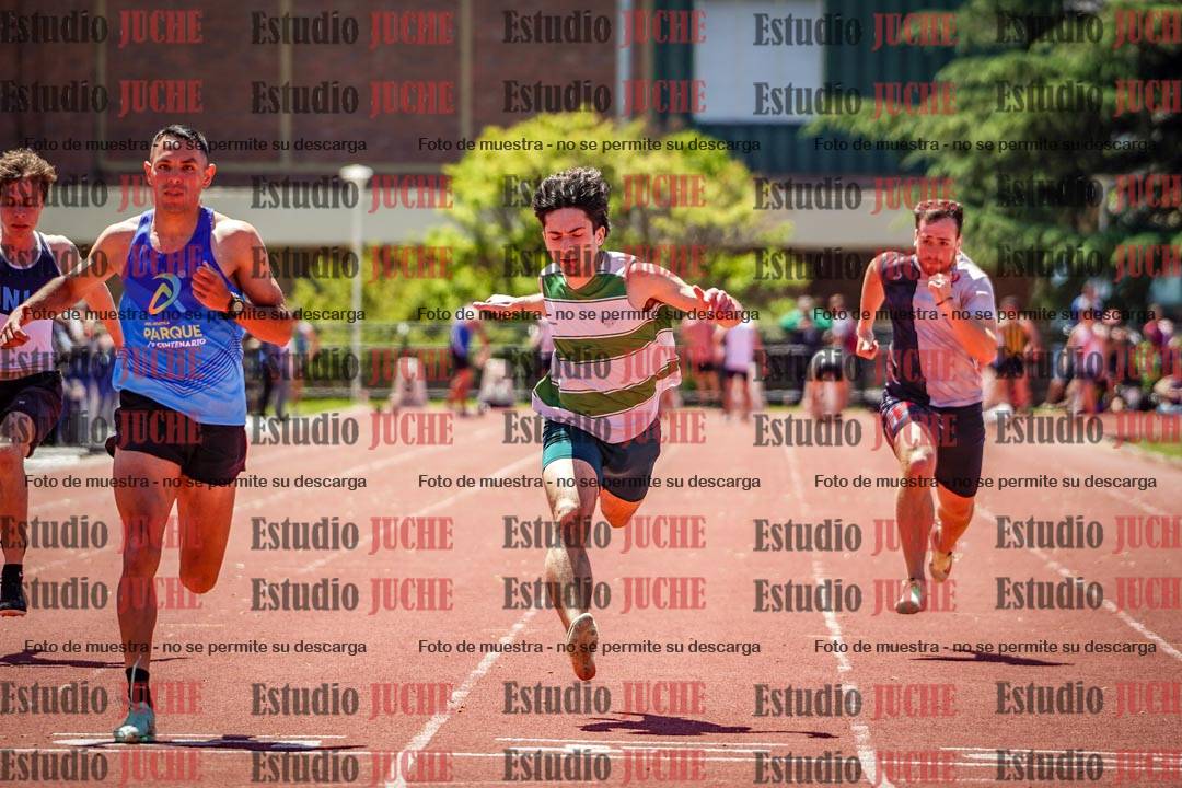 Fotos de los 100 m llanos de varones