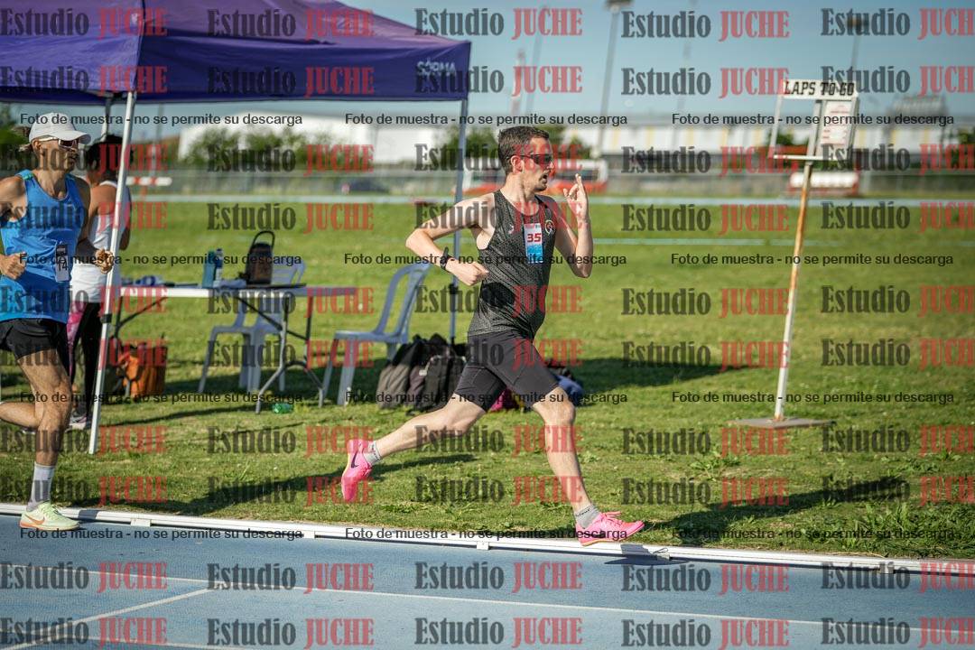 Fotos de los 1500 m llanos de varones