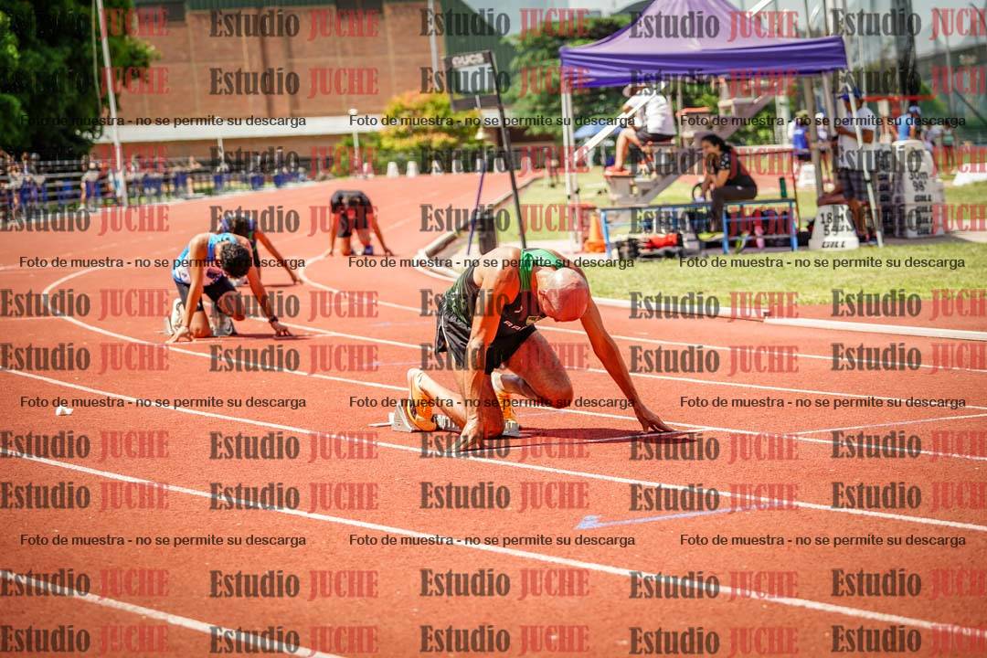 Fotos de los 400 m llanos de varones