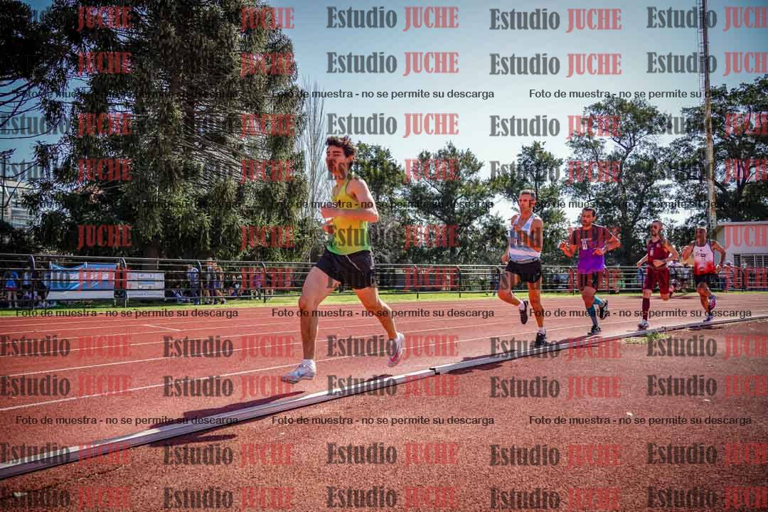 Fotos de los 1500 m llanos de varones