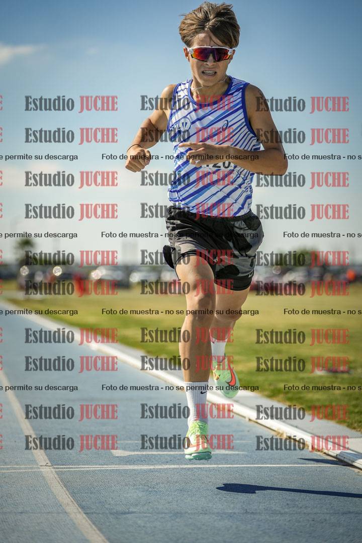 Fotos de los 600 m llanos de varones