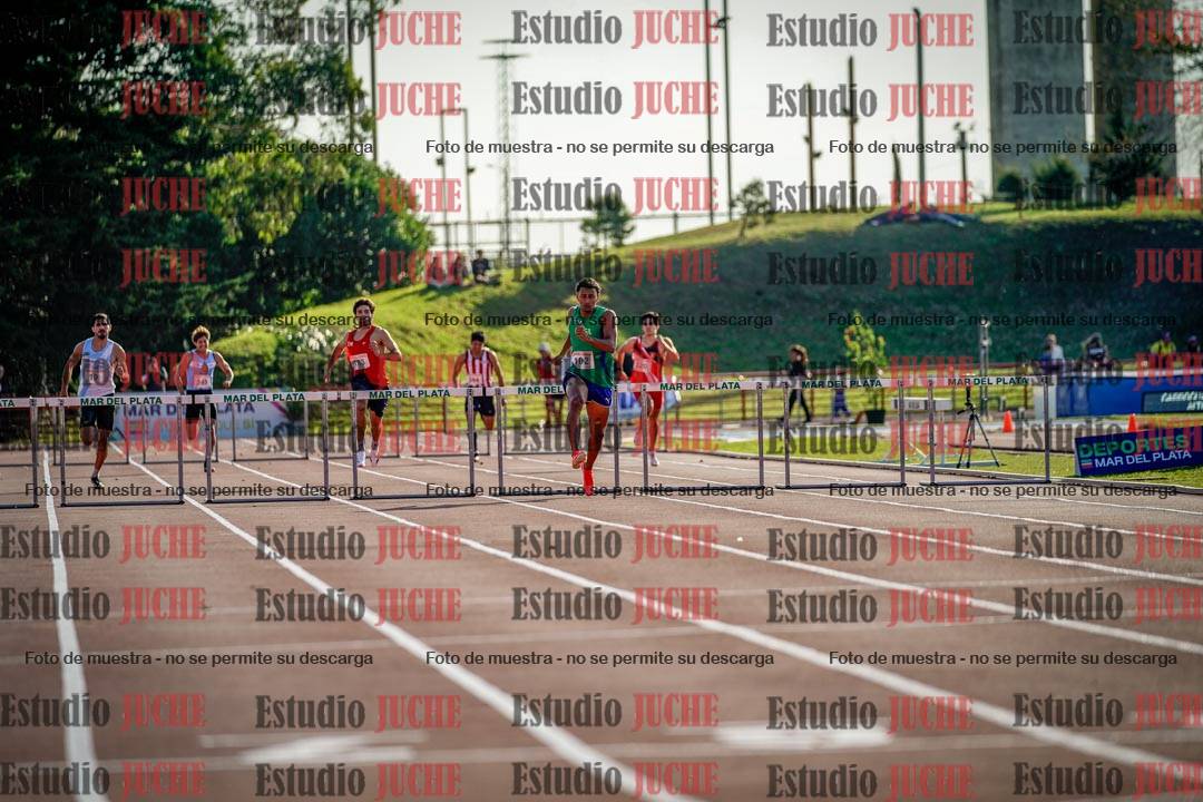 Fotos de los 400 m con vallas de varones