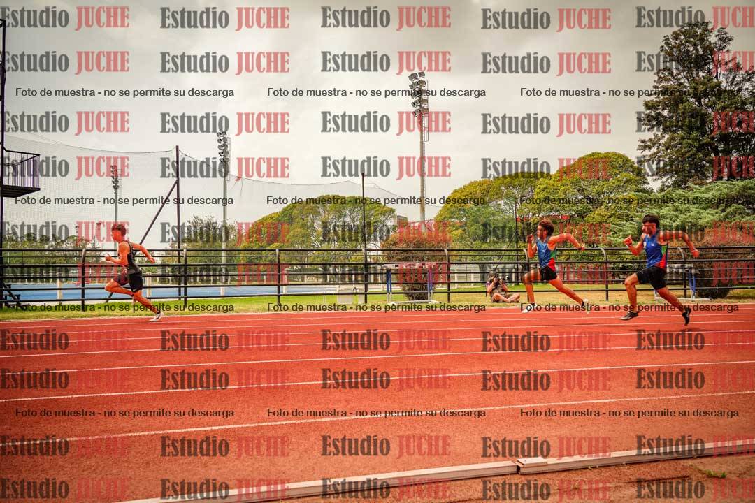Fotos de los 200 m llanos de varones
