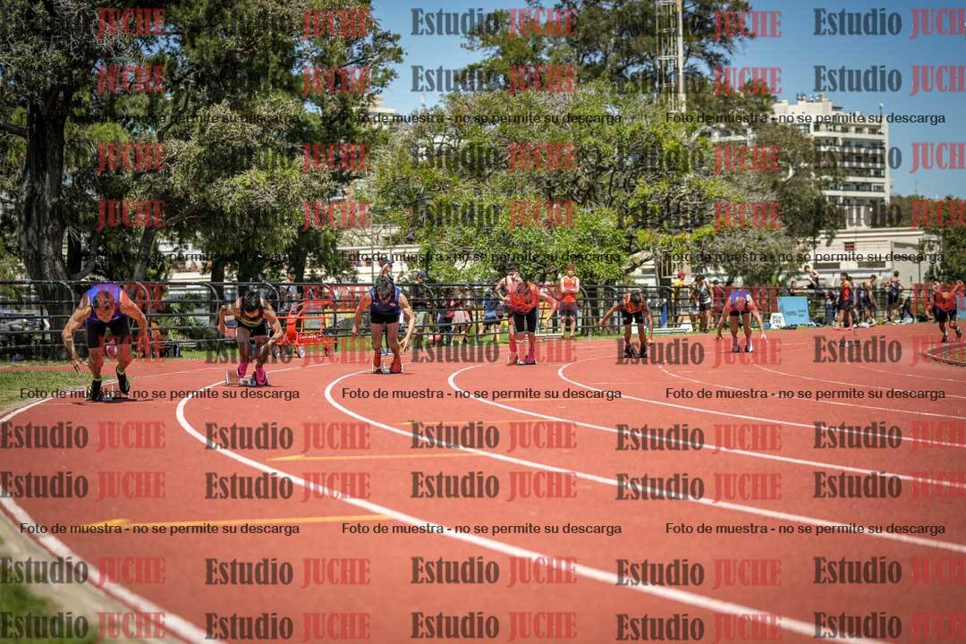 Fotos de los 200 m llanos de varones