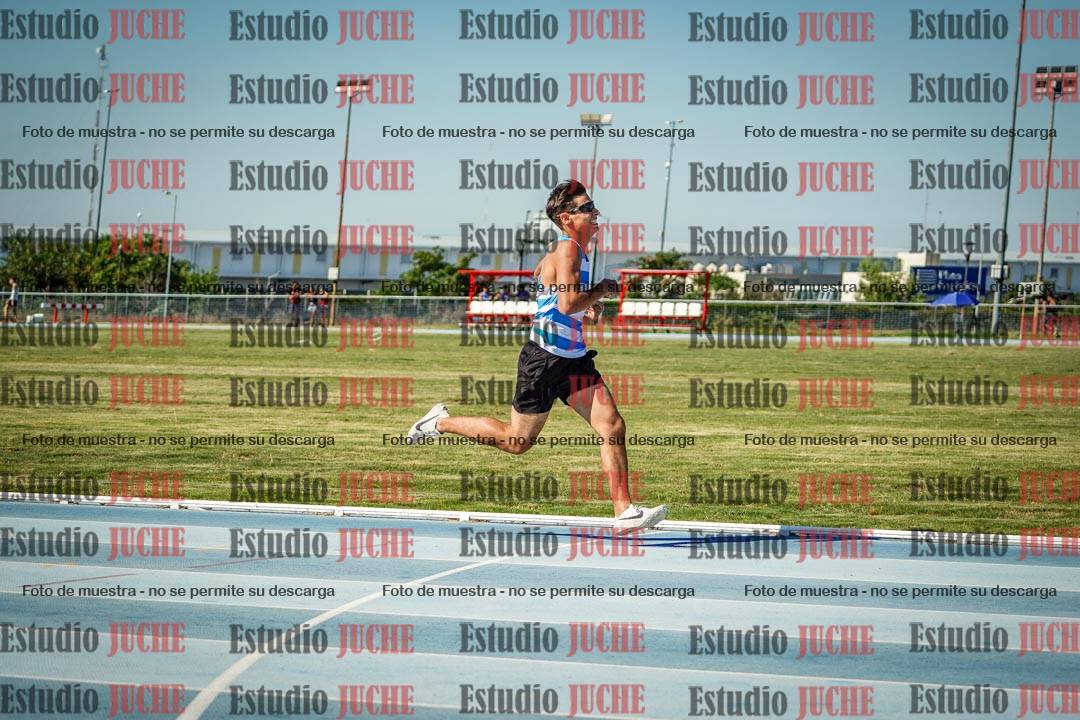 Fotos de los 600 m llanos de varones