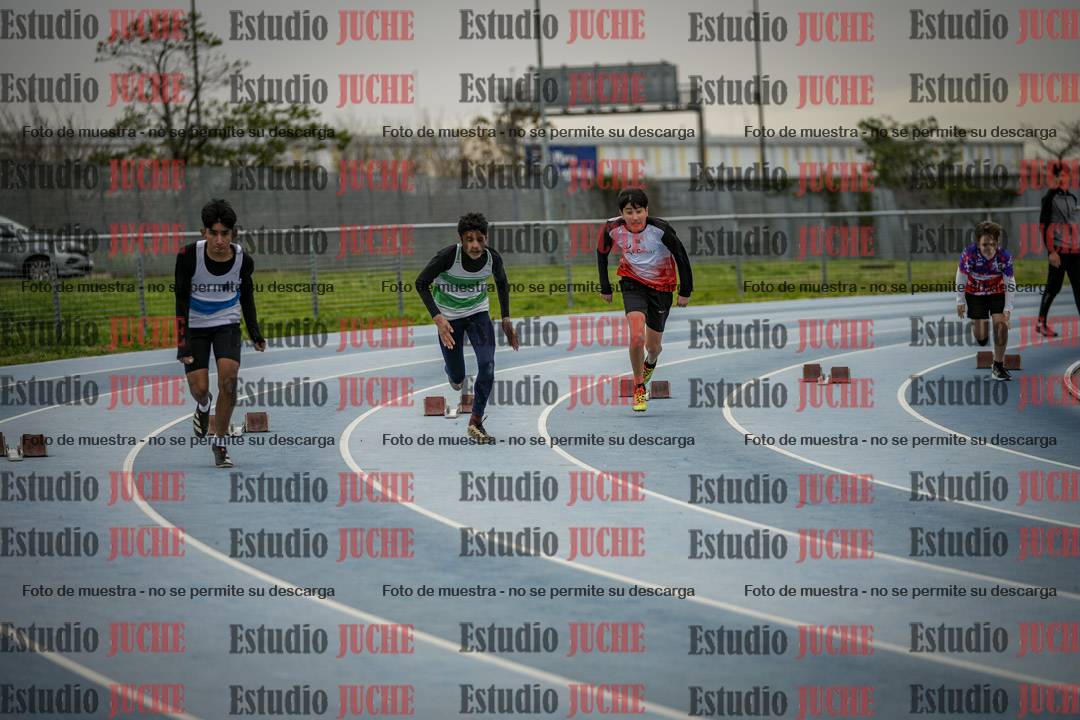 Fotos de los 150 m llanos de varones - U14