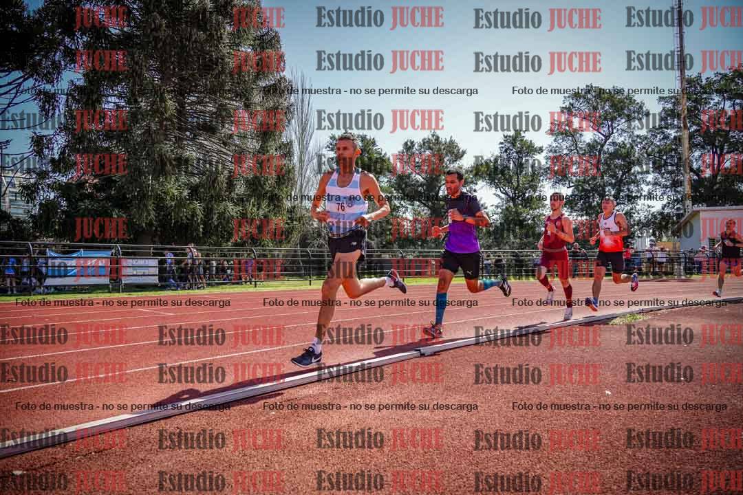 Fotos de los 1500 m llanos de varones
