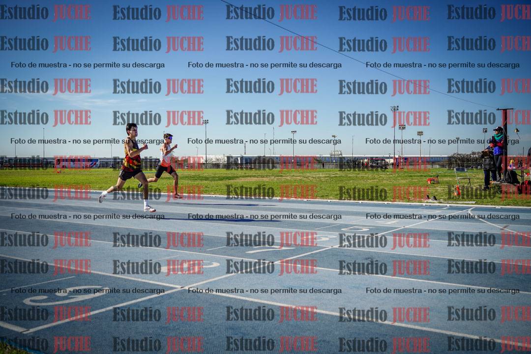 Fotos de los 400 m llanos de varones