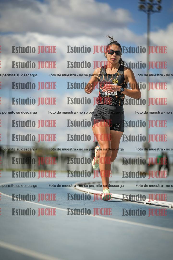 Fotos de los 5000 m llanos de mujeres