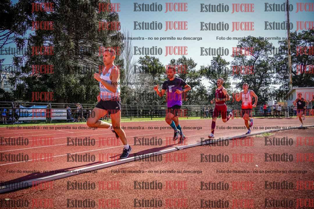 Fotos de los 1500 m llanos de varones
