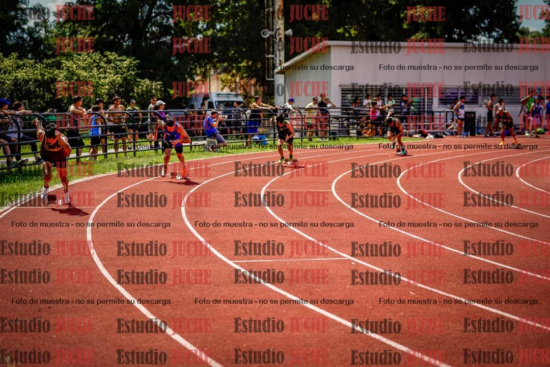 Fotos de los 400 m llanos de varones