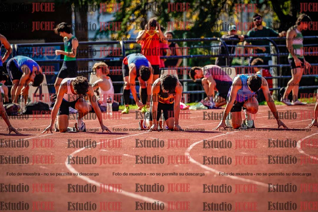 Fotos de los 100 m llanos de varones