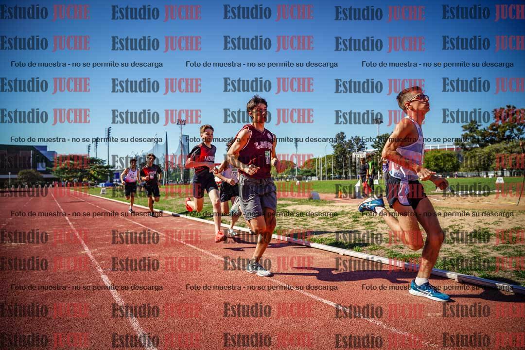 Fotos de los 600 m llanos de varones