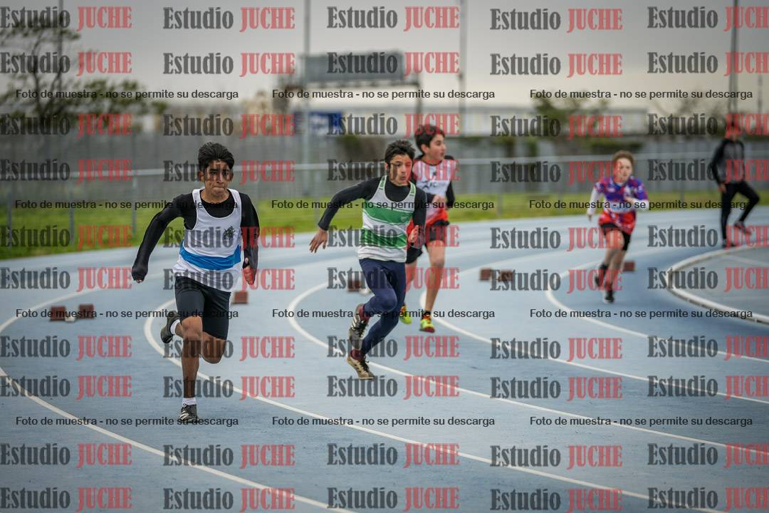 Fotos de los 150 m llanos de varones - U14