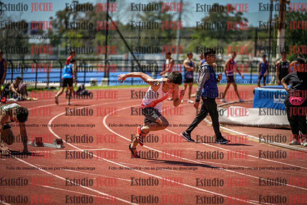 Fotos de los 100 m llanos de varones