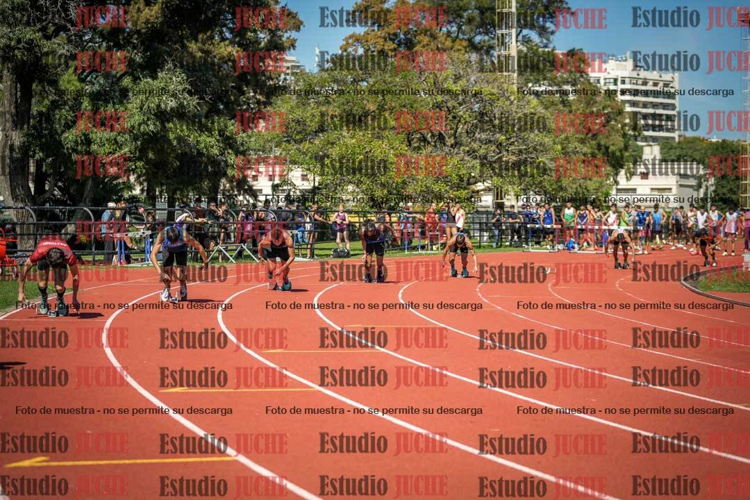 Fotos de los 200 m llanos de varones