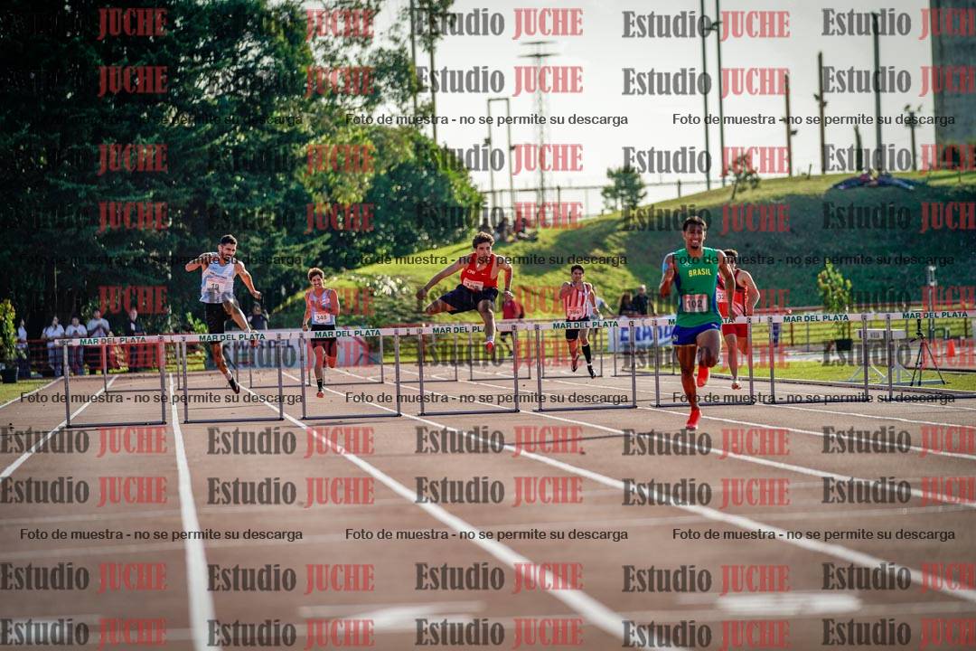 Fotos de los 400 m con vallas de varones