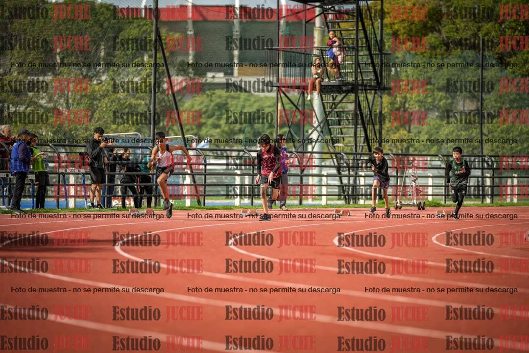 Fotos de los 150 m llanos de varones