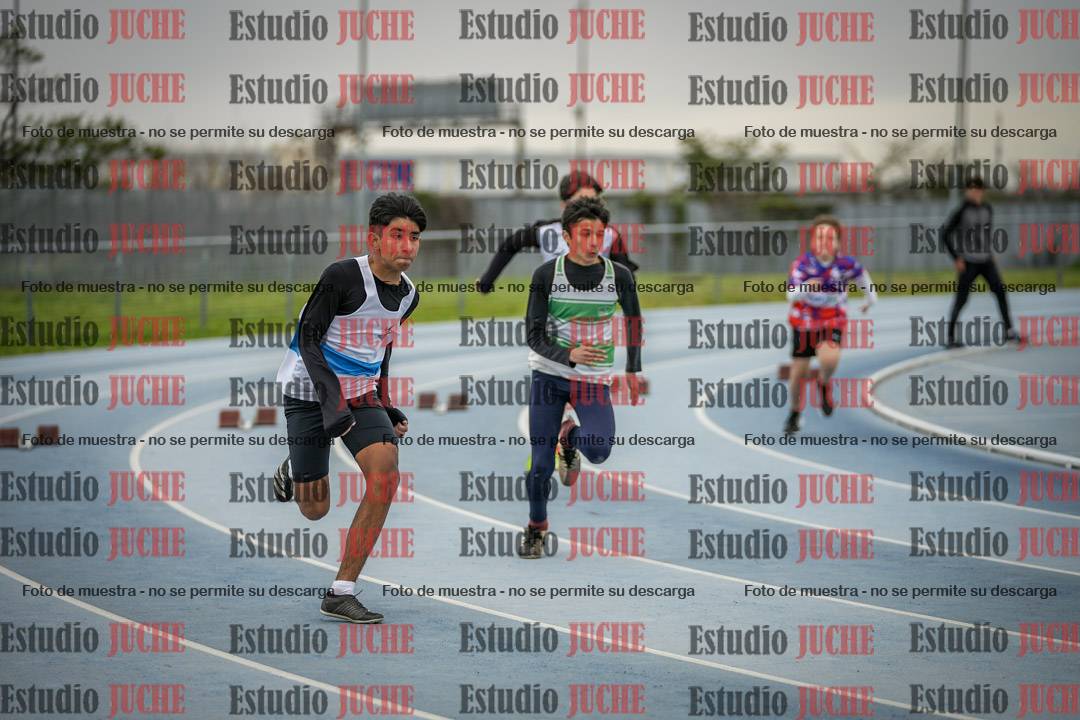 Fotos de los 150 m llanos de varones - U14