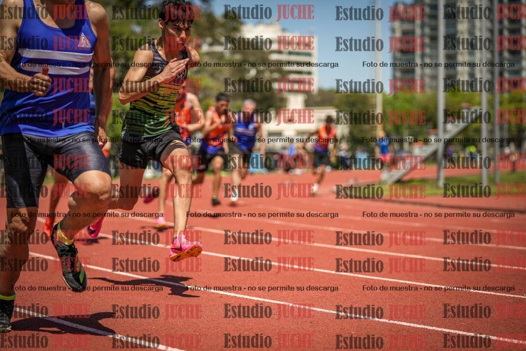 Fotos de los 200 m llanos de varones