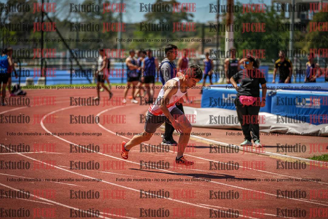 Fotos de los 100 m llanos de varones