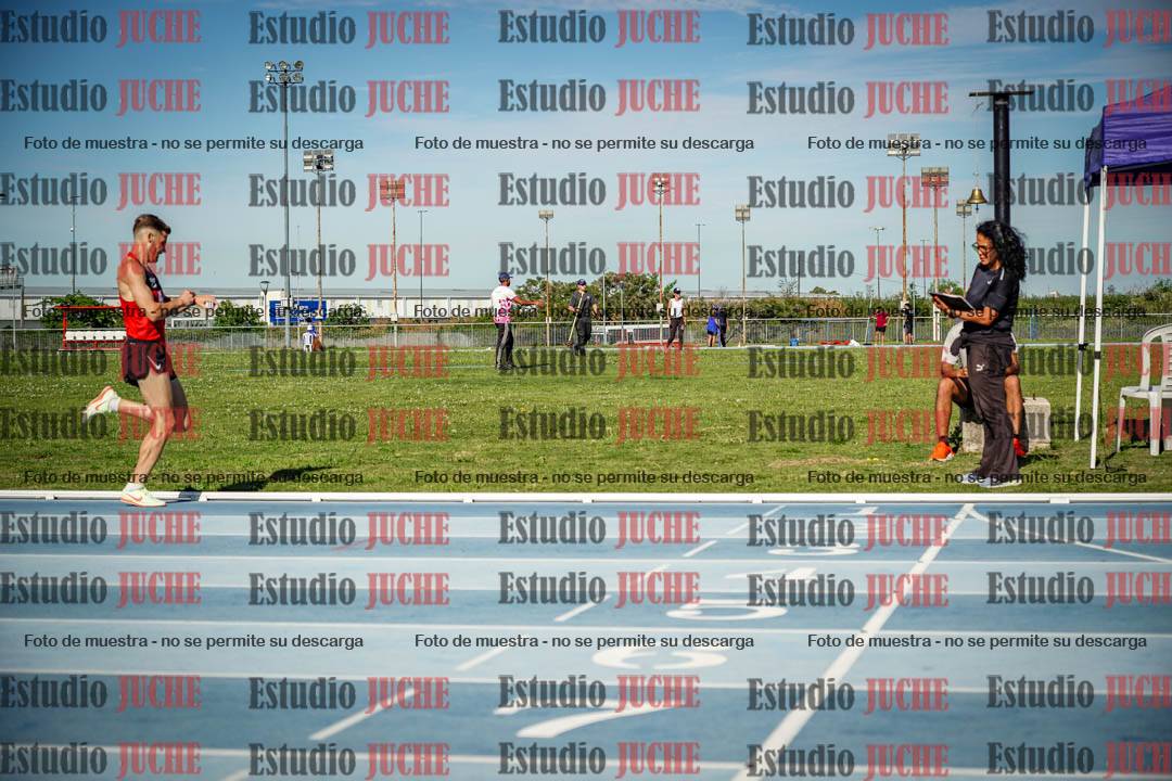 Fotos de los 1500 m llanos de varones