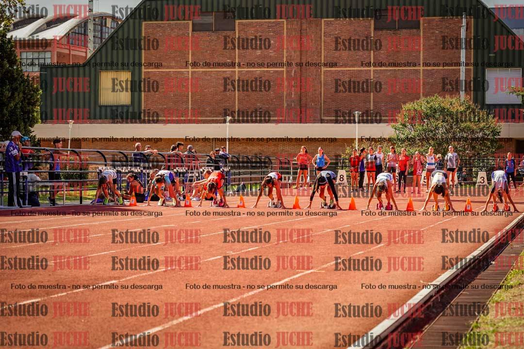 Fotos de los 80 m llanos de mujeres