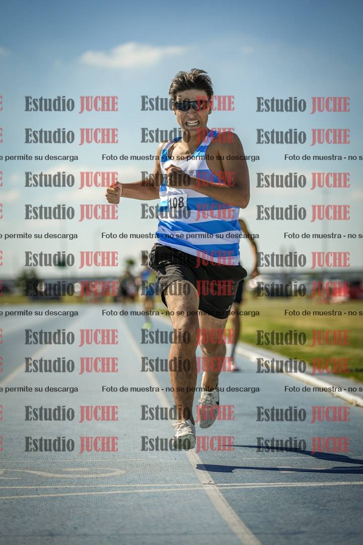 Fotos de los 600 m llanos de varones