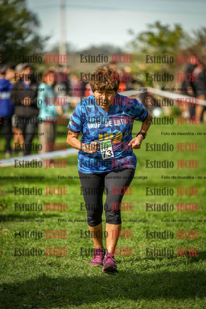 Fotos de la llegada del cross de 1500 m