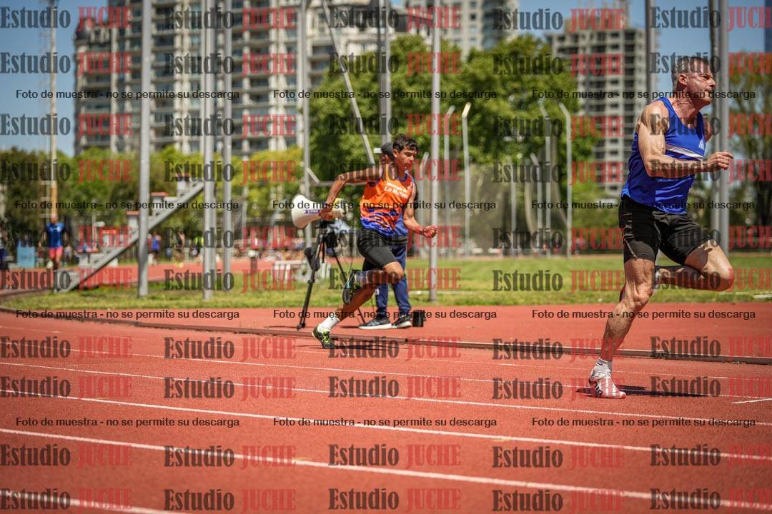 Fotos de los 200 m llanos de varones