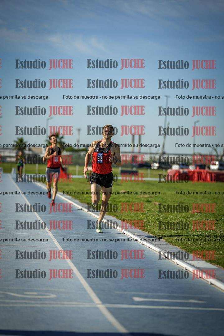 Fotos de los 1500 m llanos de varones
