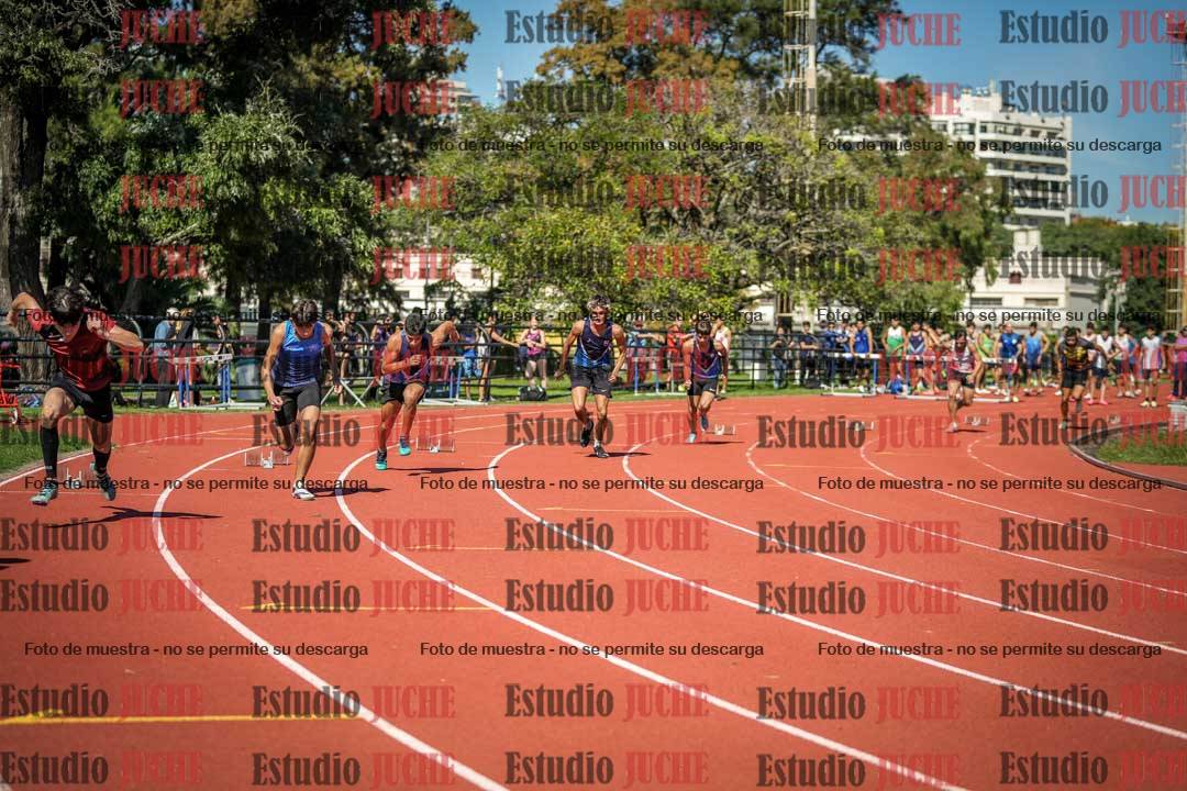 Fotos de los 200 m llanos de varones