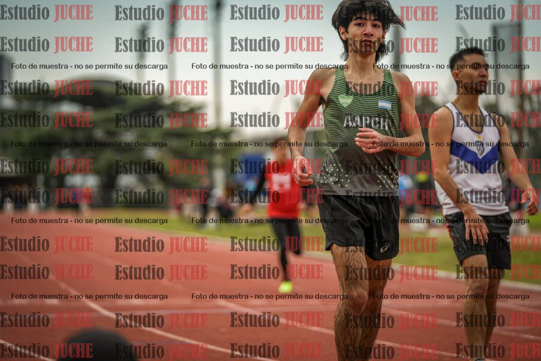 Fotos de los 400 m llanos de varones