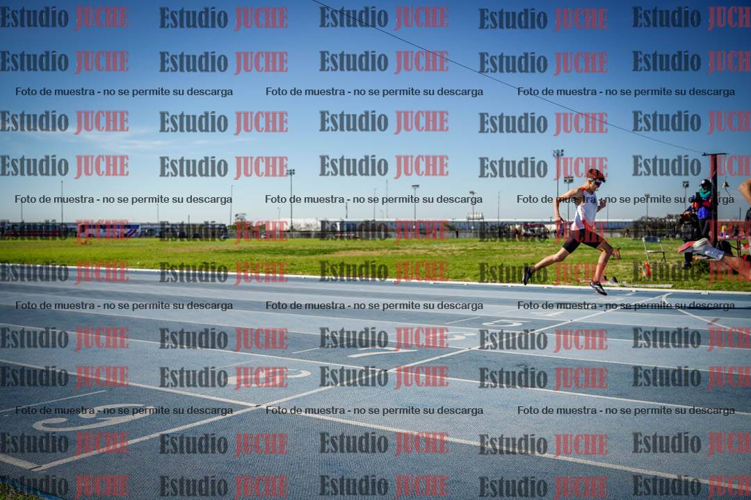 Fotos de los 400 m llanos de varones