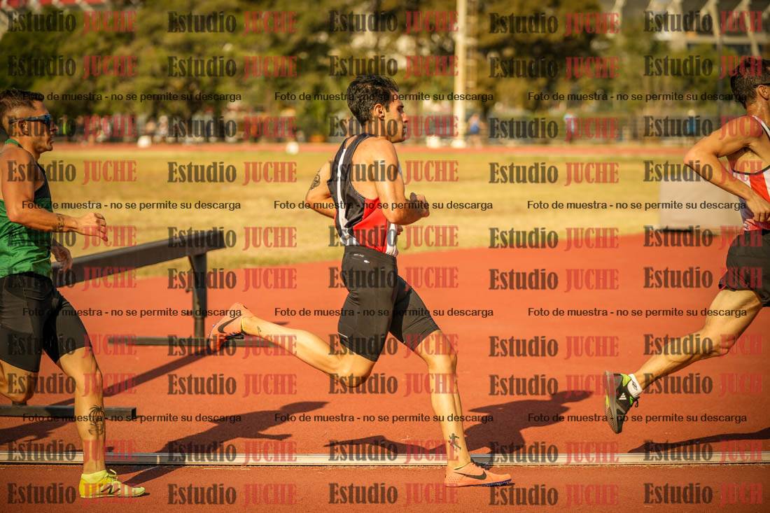 Fotos de los 1500 m llanos de varones