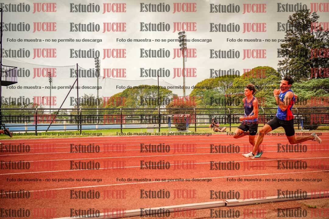 Fotos de los 200 m llanos de varones