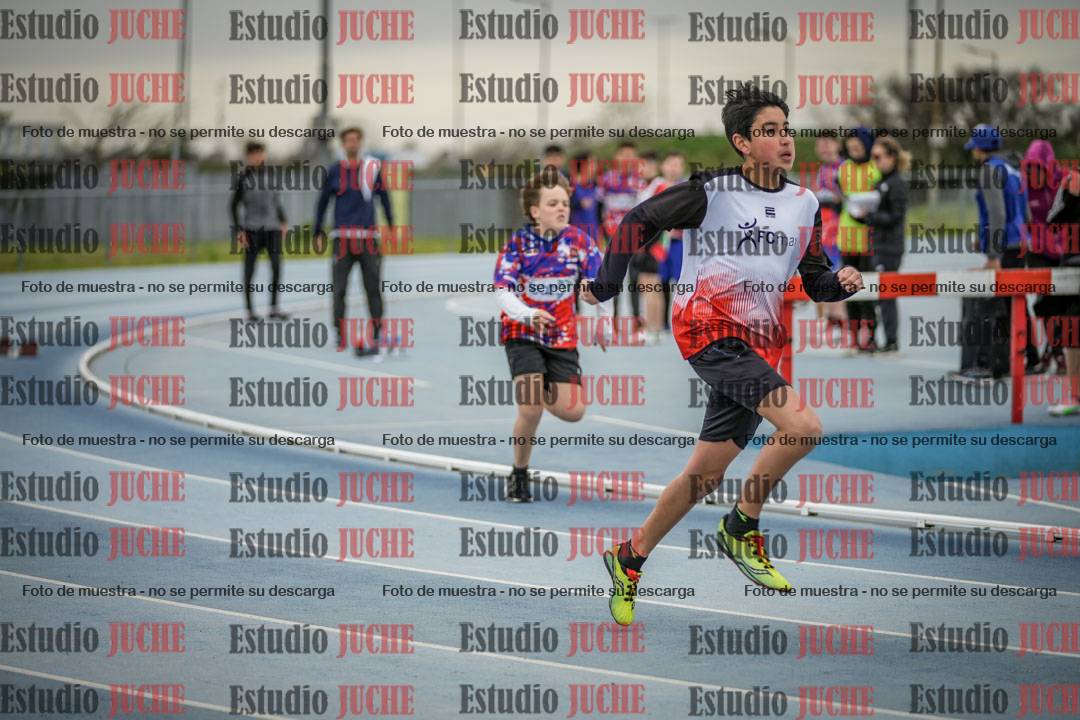 Fotos de los 150 m llanos de varones - U14