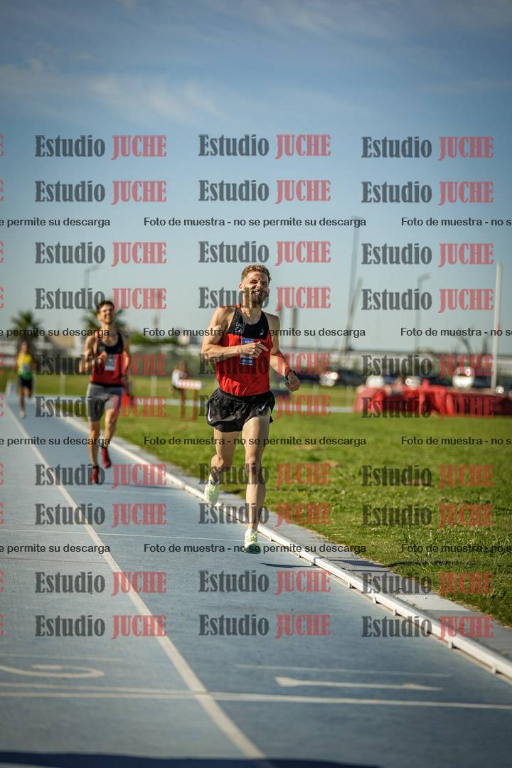 Fotos de los 1500 m llanos de varones