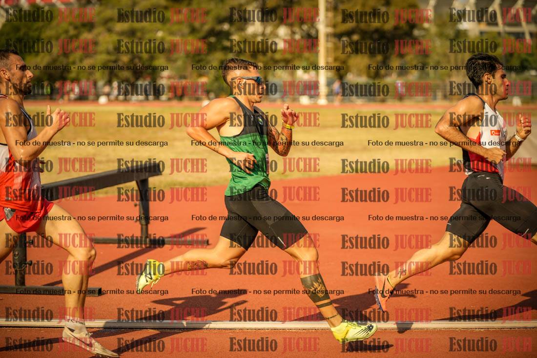Fotos de los 1500 m llanos de varones