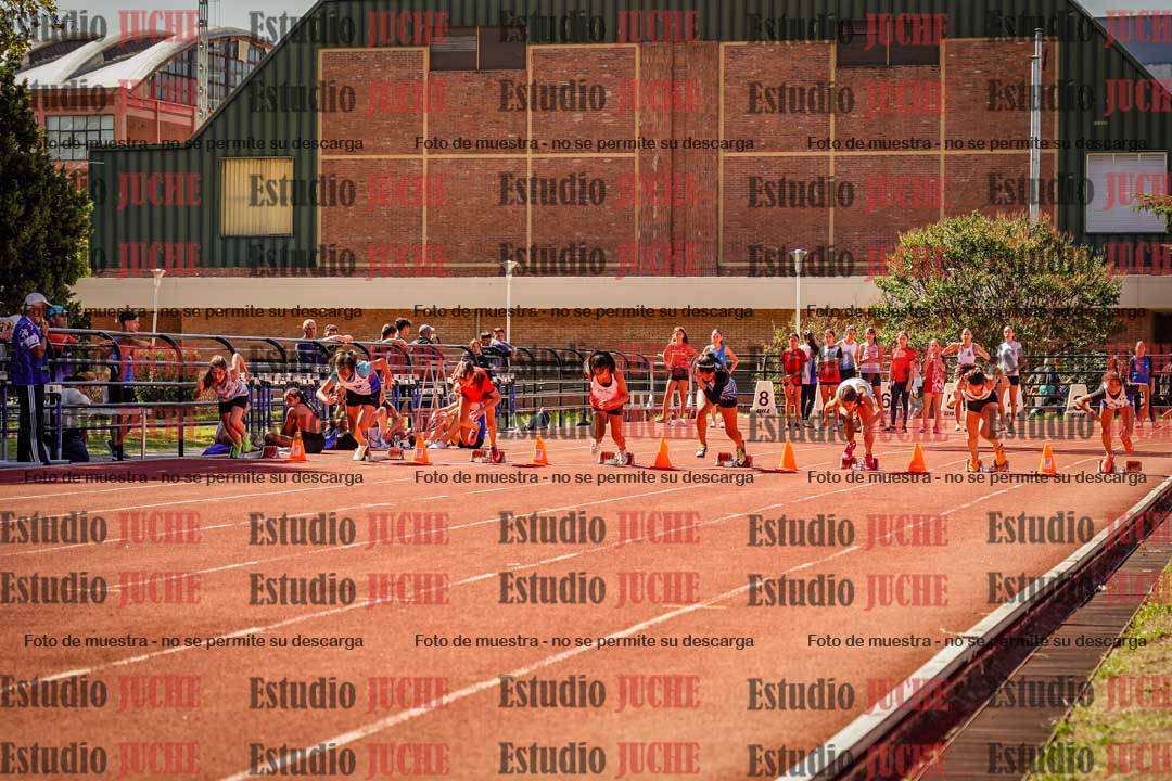 Fotos de los 80 m llanos de mujeres