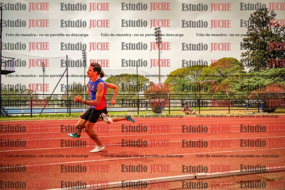 Fotos de los 200 m llanos de varones